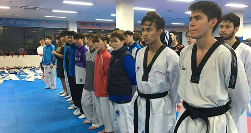   ¡APOYA A DEPORTISTAS SALVADOREÑOS A ENTRENAR EN EL EXTERIOR!